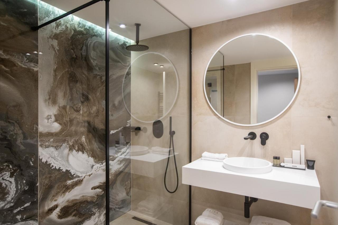 Hotel Elisa Tirana, Affiliated By Melia Bagian luar foto
