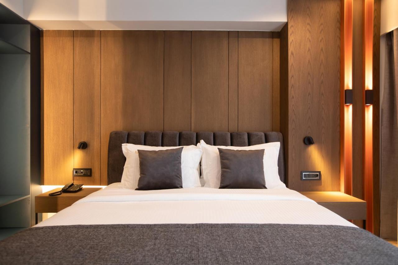 Hotel Elisa Tirana, Affiliated By Melia Bagian luar foto